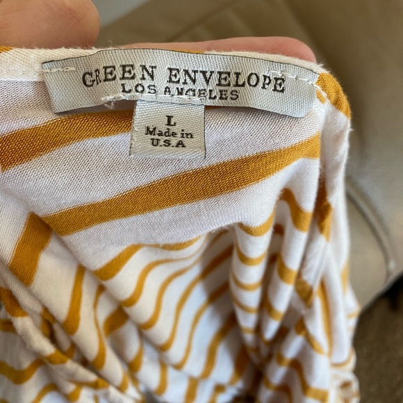 !!LAST CHANCE!! Green Envelope Shirt - Size L - Picture 6 of 7